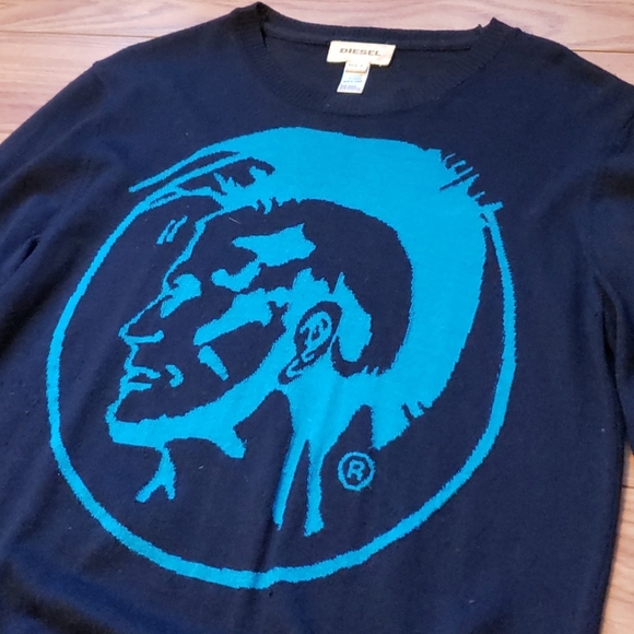 Diesel wool sweater (size large) - Picture 3 of 4